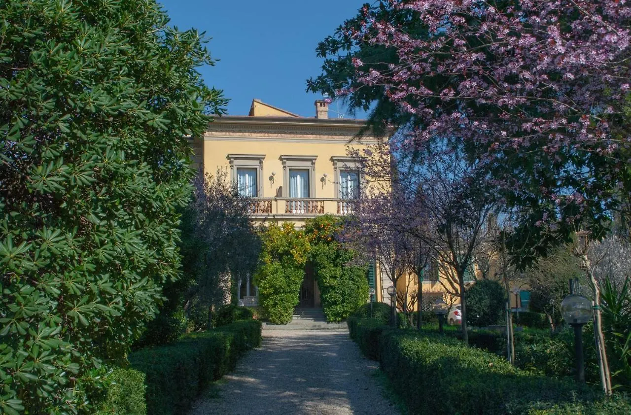 Dimora Salviati Bed and Breakfast Florence 3*,  Italië