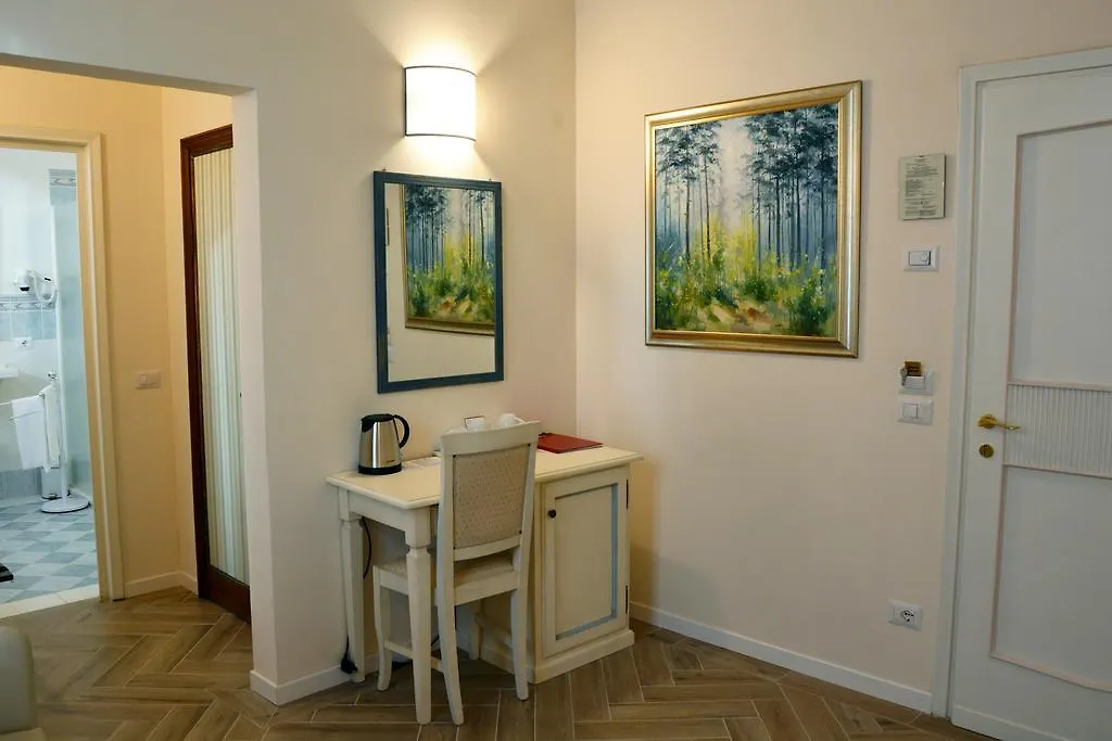 Dimora Salviati Bed and Breakfast Florence Italië