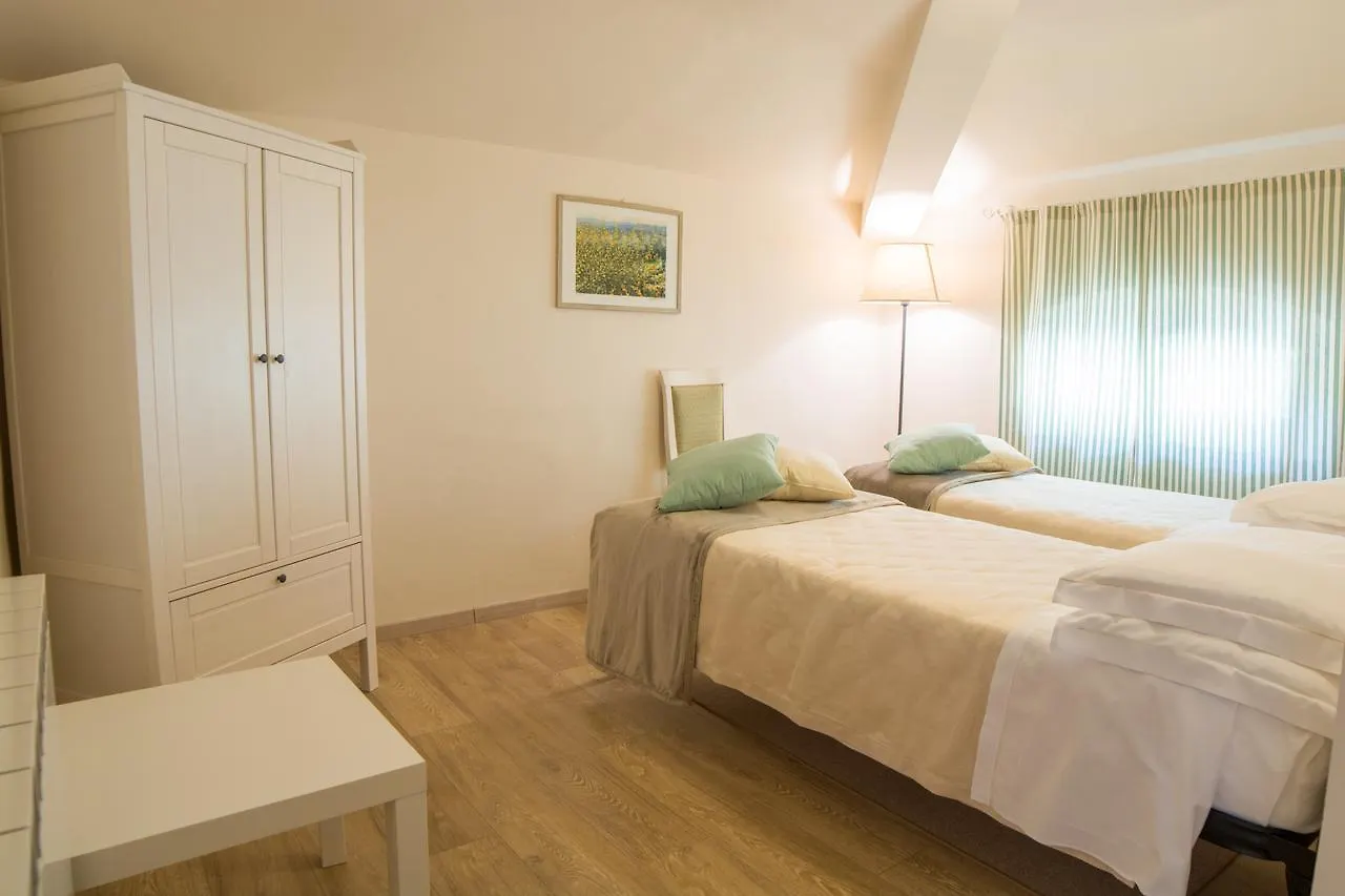 Dimora Salviati Bed and Breakfast Florence Bed & Breakfast