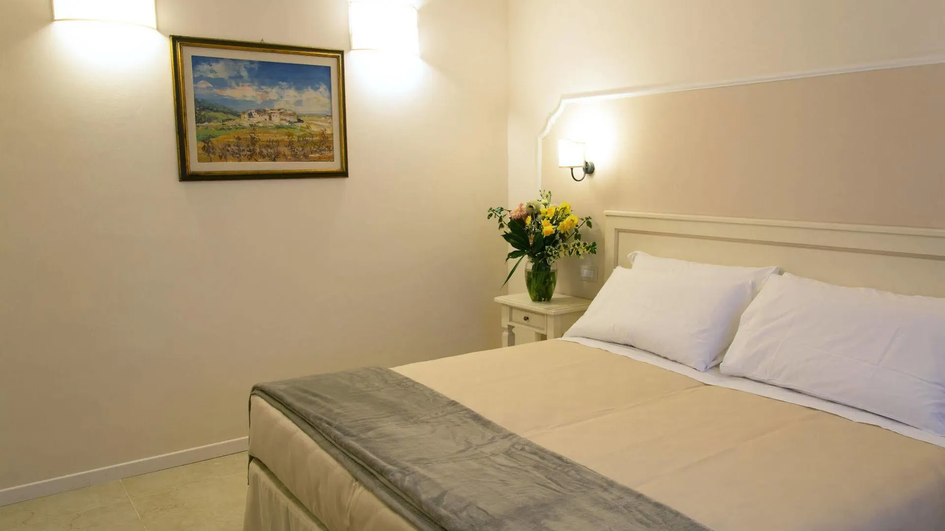 Dimora Salviati Bed and Breakfast Florence