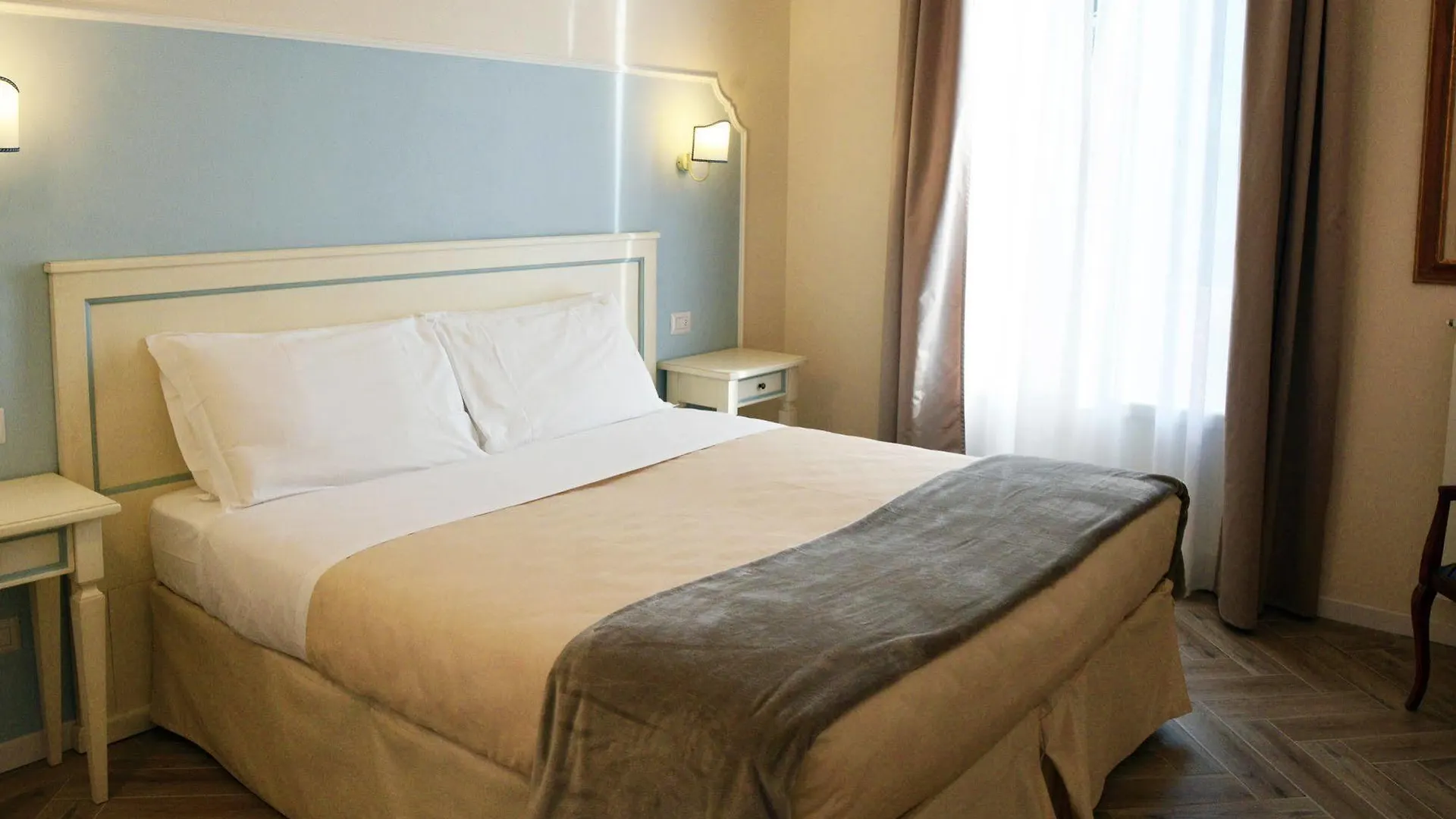Bed & Breakfast Dimora Salviati Bed and Breakfast Florence