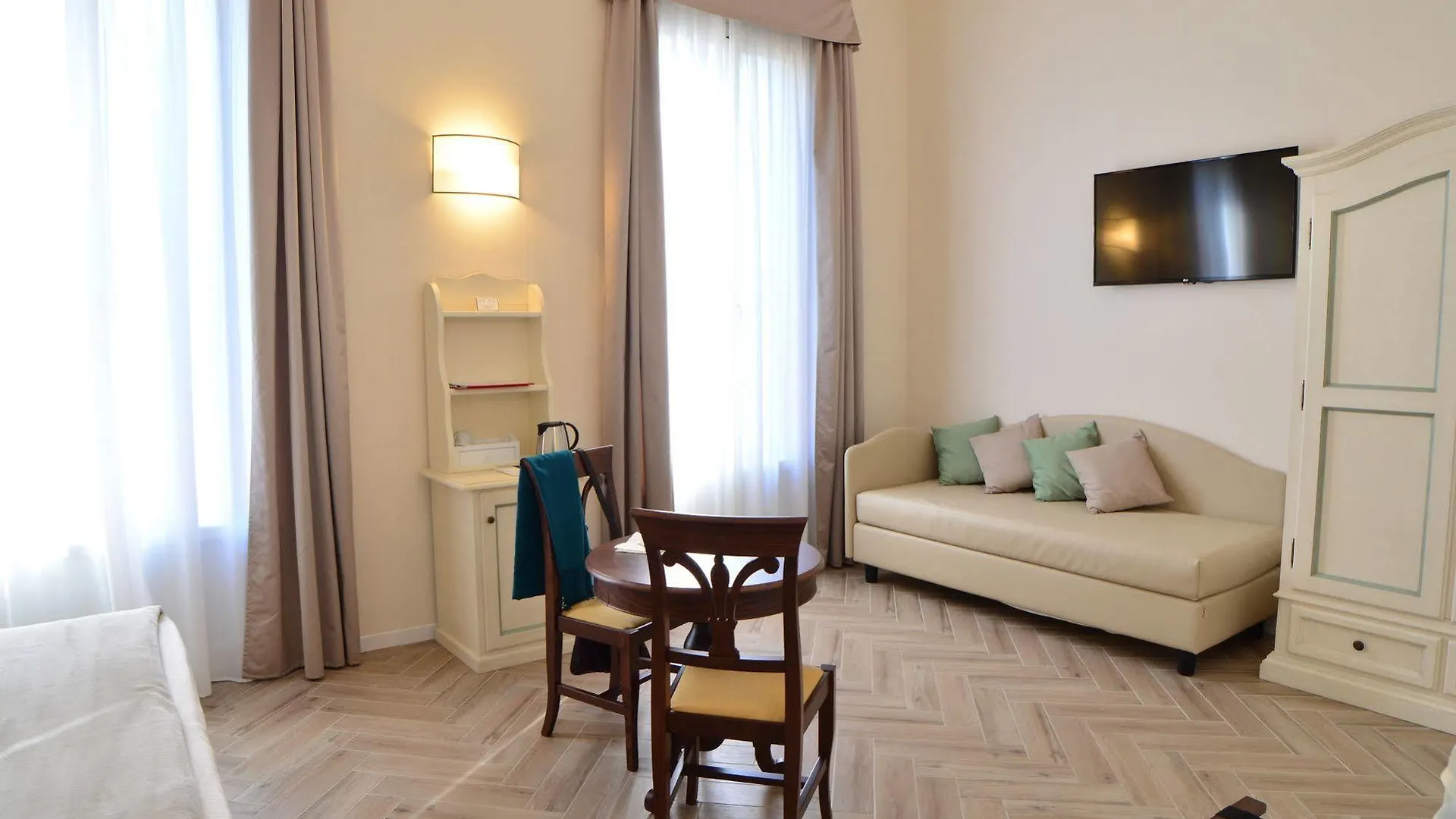 Bed and Breakfast Dimora Salviati Florencja Nocleg ze śniadaniem