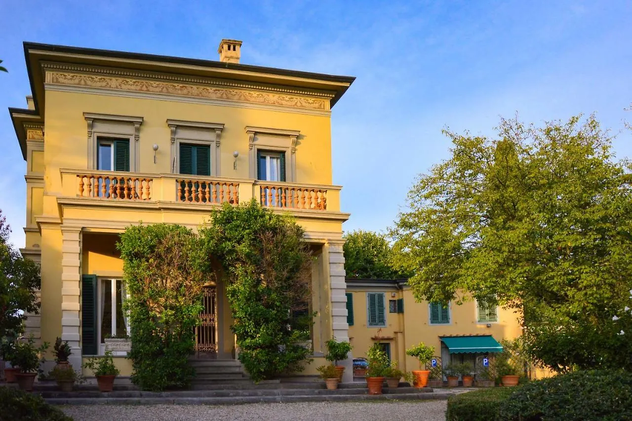 Dimora Salviati Bed and Breakfast Florence